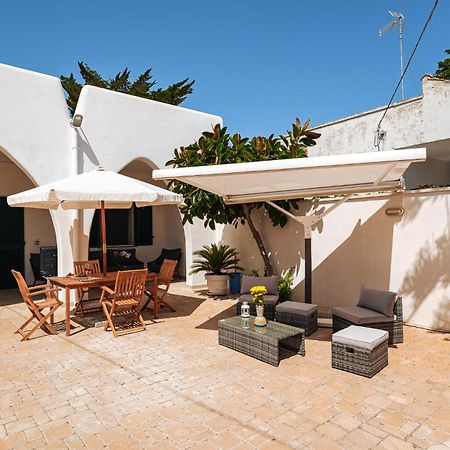 Helloapulia Villa Pool And Beach - 150Mt From The Sea San Foca Bagian luar foto